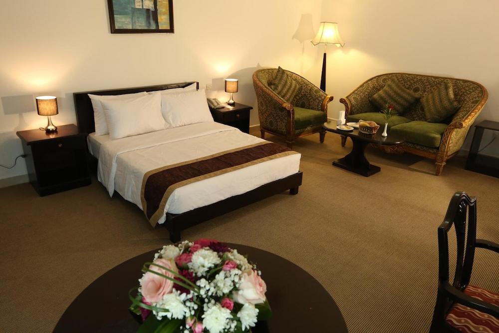 La Villa Palace Hotel Ντόχα Εξωτερικό φωτογραφία