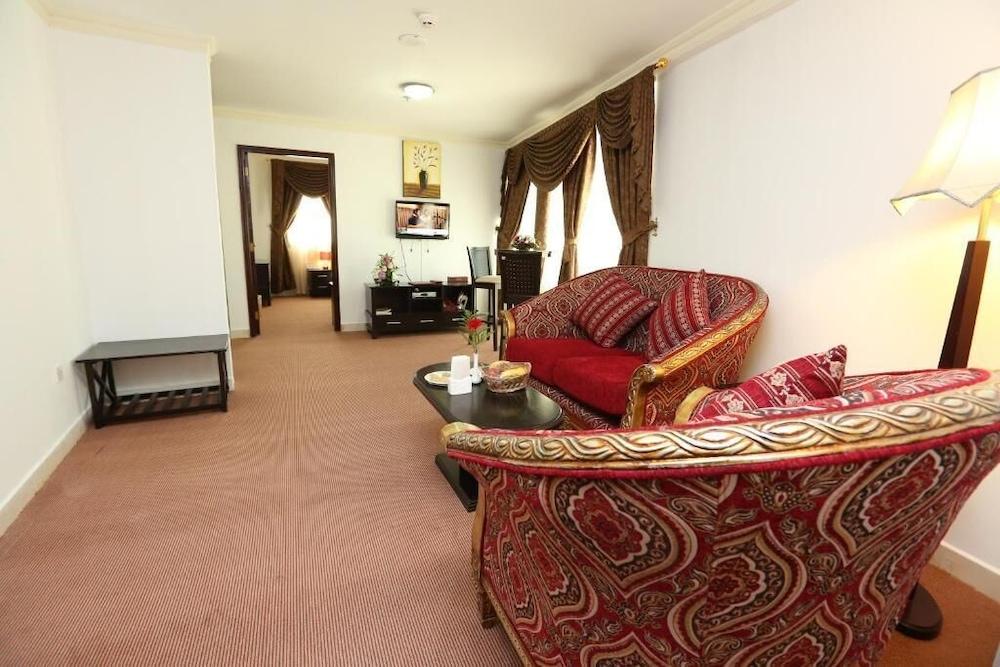 La Villa Palace Hotel Ντόχα Εξωτερικό φωτογραφία