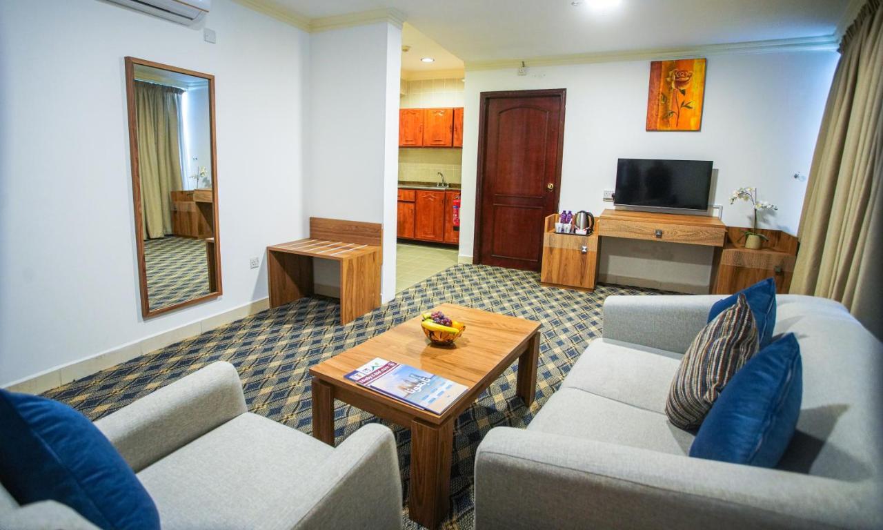 La Villa Palace Hotel Ντόχα Εξωτερικό φωτογραφία