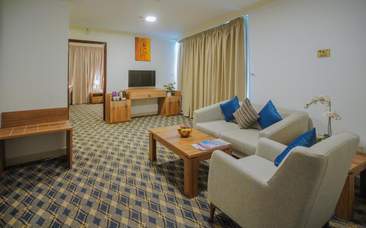La Villa Palace Hotel Ντόχα Εξωτερικό φωτογραφία