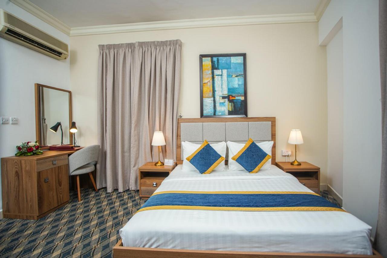 La Villa Palace Hotel Ντόχα Εξωτερικό φωτογραφία